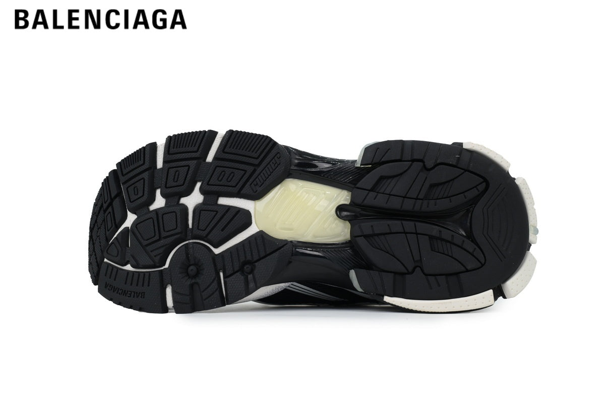 Balenciaga Runner men's shoes  women sneakers ¡ª Black / White